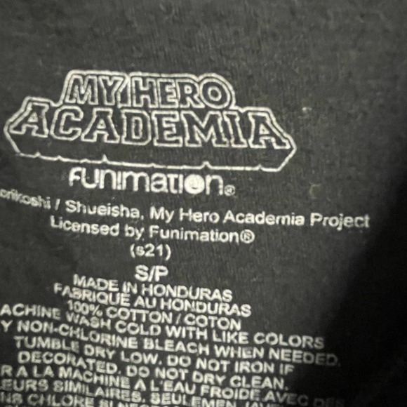 My Hero Academia size Small graphic tee - Picture 2 of 2